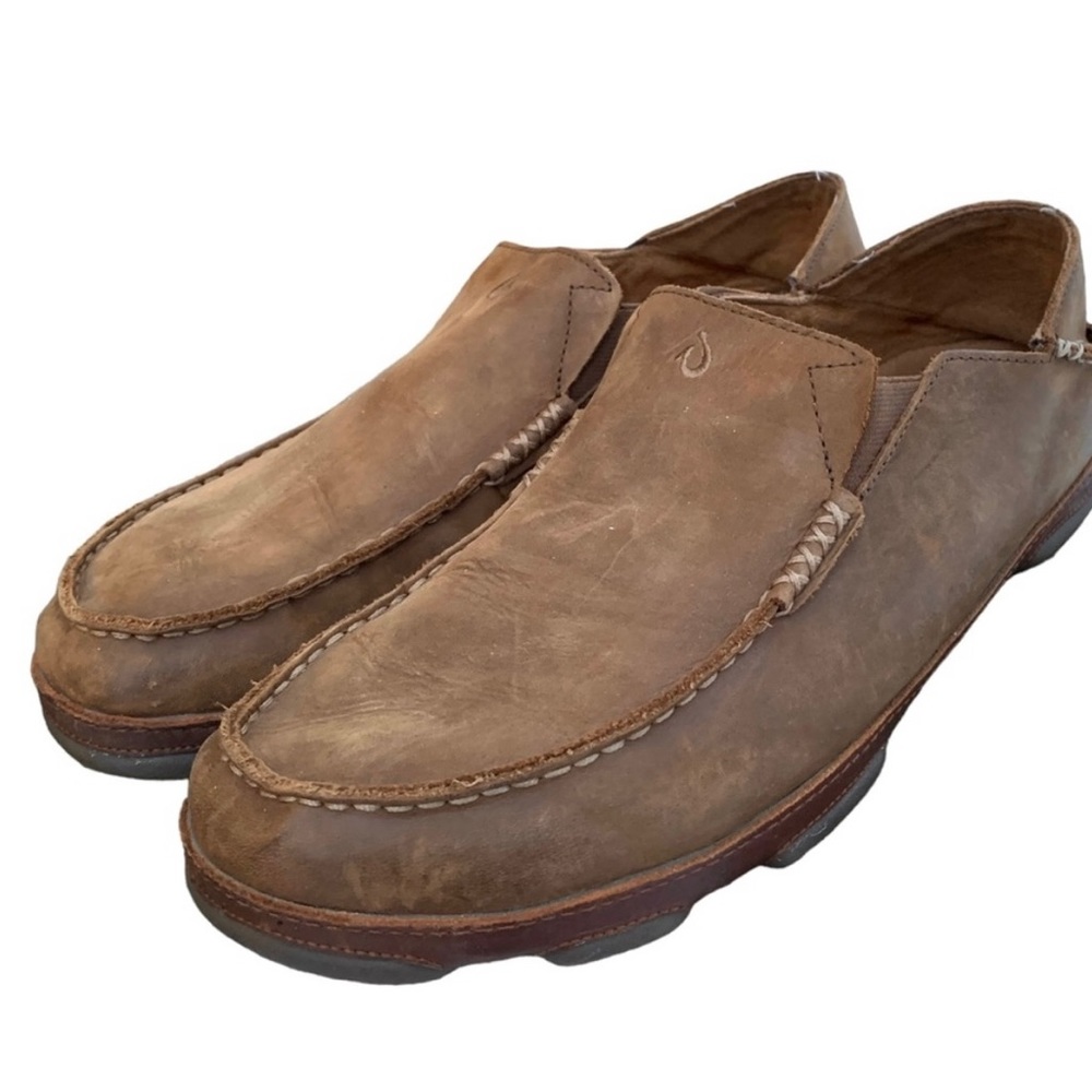 OluKai “Moloa” slip-on shoes, size 13. Nubuck leather, Ray/Toffee color.